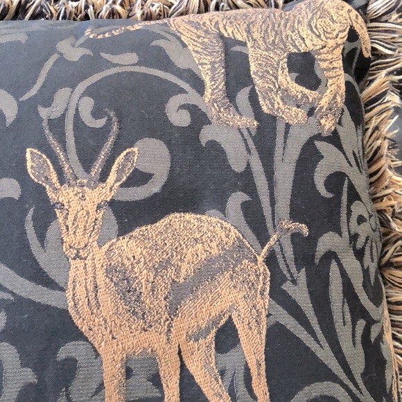 Elegant Safari Accent Pillows - Picture 3 of 4